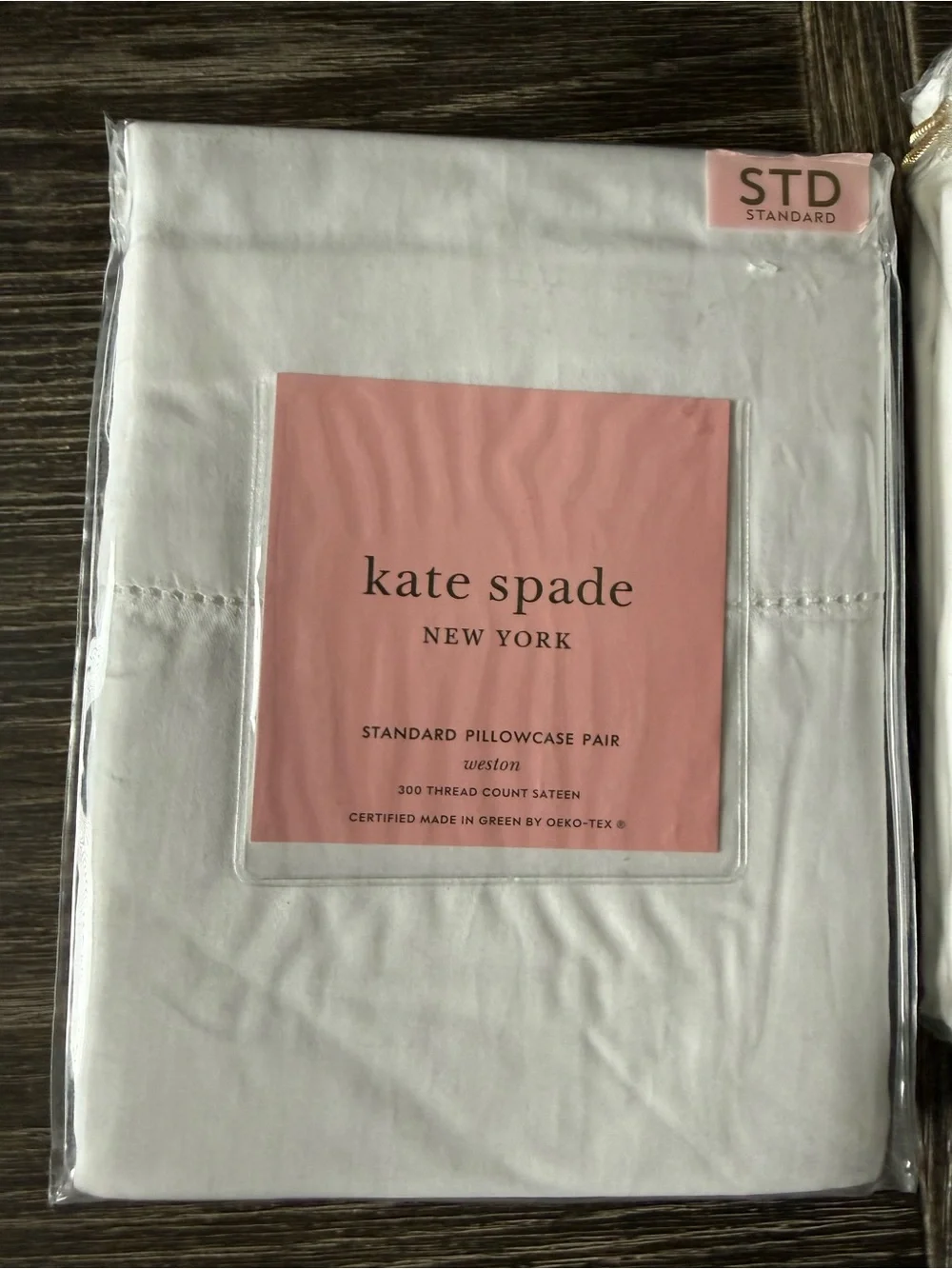 NWT Kate Spade 4 Standard Pillowcases